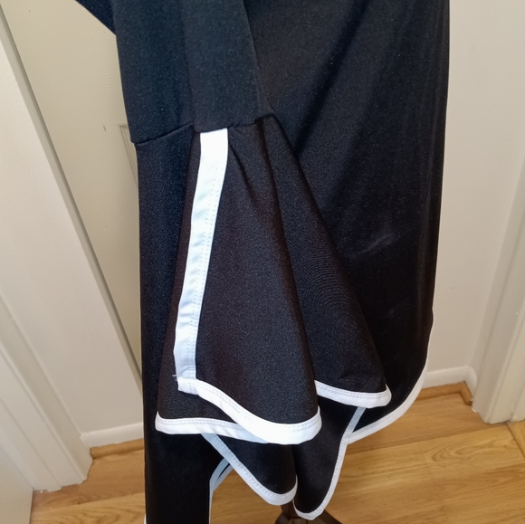 Black Dress White Trim.  L - Picture 3 of 5
